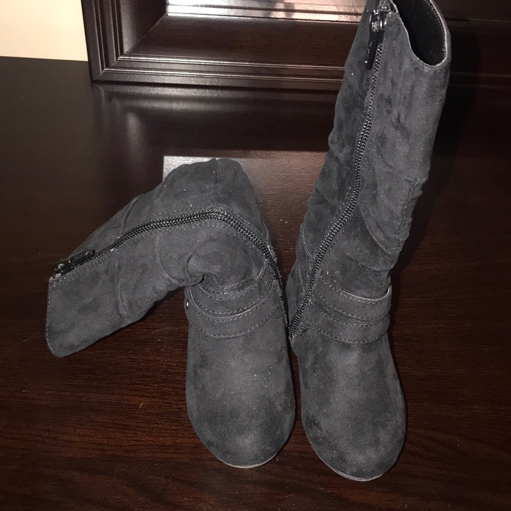 Baby girl boots
